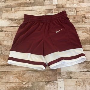NWT - Nike Basketball Shorts, Burgundy, Girls Size M
